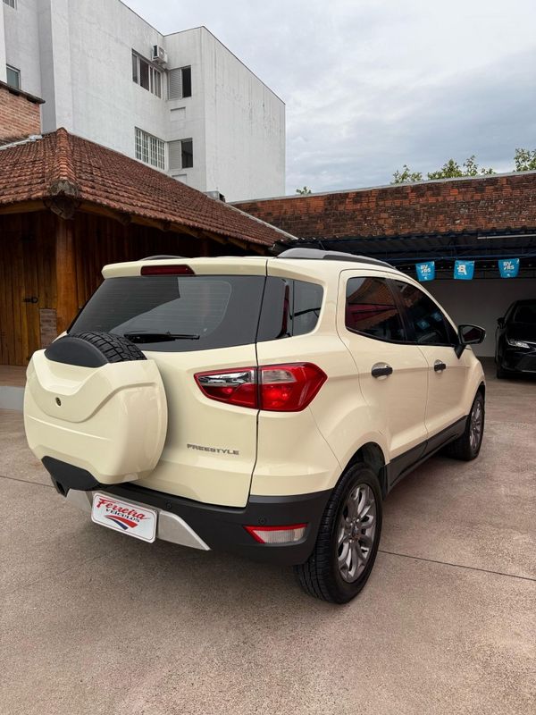 Ford ECOSPORT 1.6 FREESTYLE 8V 2015 FERREIRA VEÍCULOS VENÂNCIO AIRES / Carros no Vale