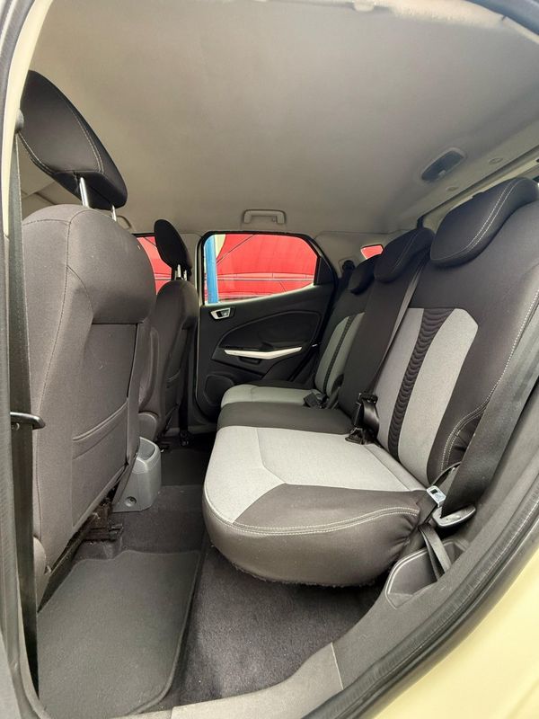 Ford ECOSPORT 1.6 FREESTYLE 8V 2015 FERREIRA VEÍCULOS VENÂNCIO AIRES / Carros no Vale