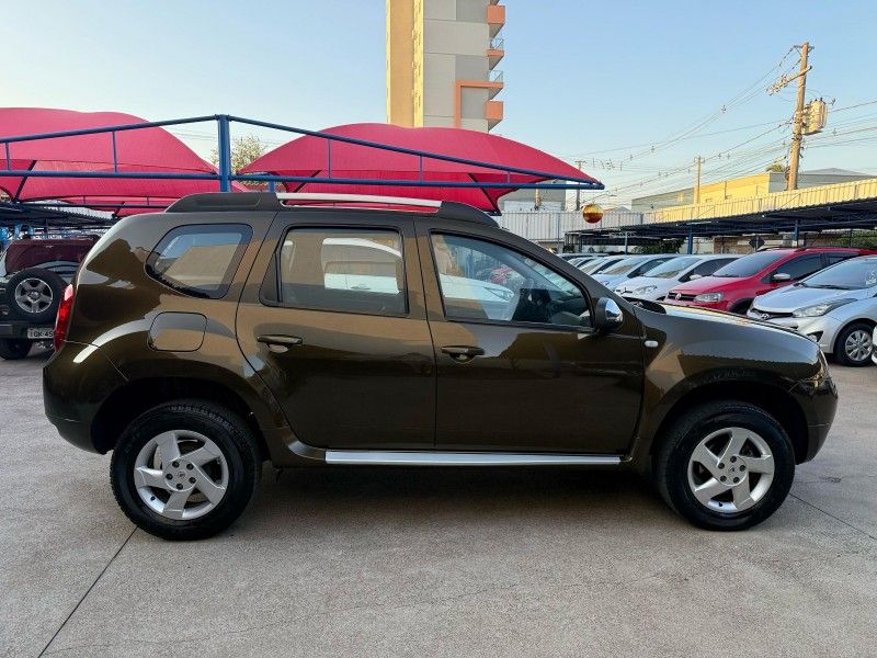 Renault DUSTER DYNAMIQUE 1.6 2013 FERREIRA VEÍCULOS VENÂNCIO AIRES / Carros no Vale
