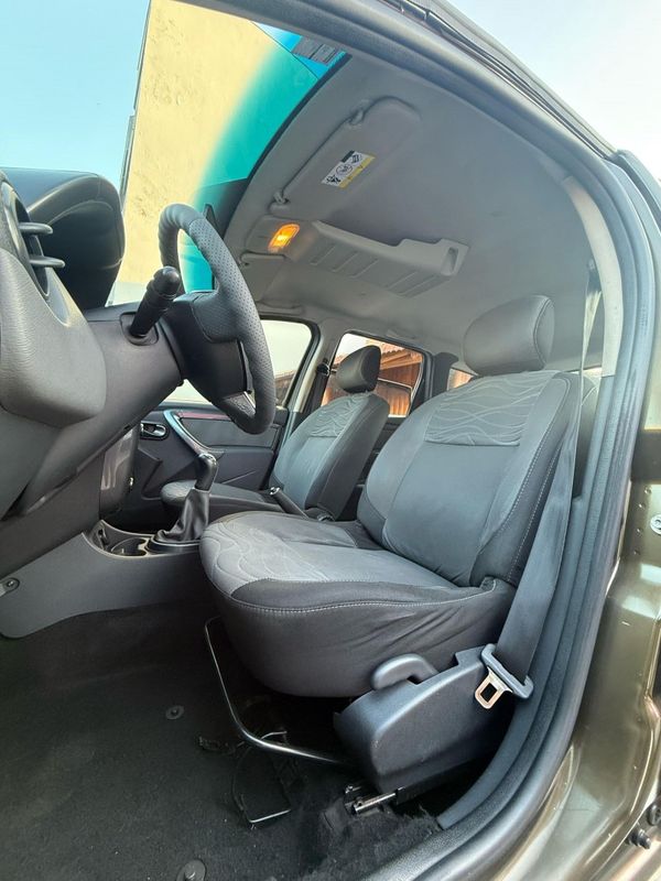 Renault DUSTER DYNAMIQUE 1.6 2013 FERREIRA VEÍCULOS VENÂNCIO AIRES / Carros no Vale