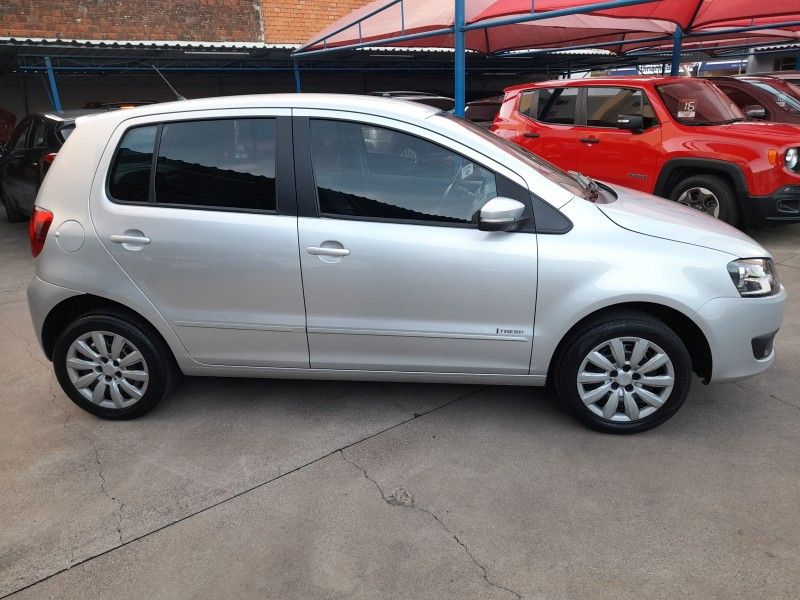 Volkswagen FOX 1.6 2014 FERREIRA VEÍCULOS VENÂNCIO AIRES / Carros no Vale