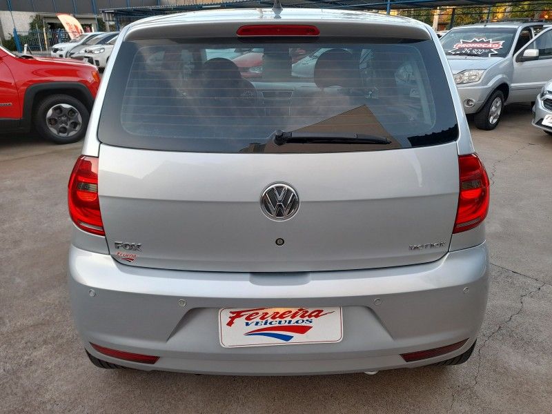 Volkswagen FOX 1.6 2014 FERREIRA VEÍCULOS VENÂNCIO AIRES / Carros no Vale