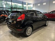 FORD FIESTA 1.6 Titanium Hatch 16V 2015/2016 M&C AUTOMÓVEIS CAXIAS DO SUL / Carros no Vale