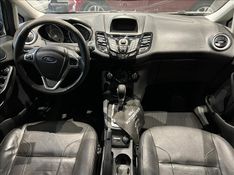 FORD FIESTA 1.6 Titanium Hatch 16V 2015/2016 M&C AUTOMÓVEIS CAXIAS DO SUL / Carros no Vale