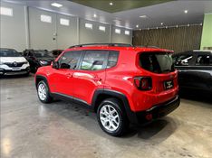 JEEP RENEGADE 1.8 16V Longitude 2016/2016 M&C AUTOMÓVEIS CAXIAS DO SUL / Carros no Vale