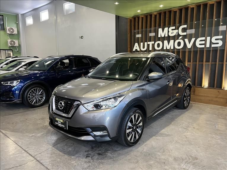 NISSAN KICKS 1.6 16V SL 2016/2017 M&C AUTOMÓVEIS CAXIAS DO SUL / Carros no Vale
