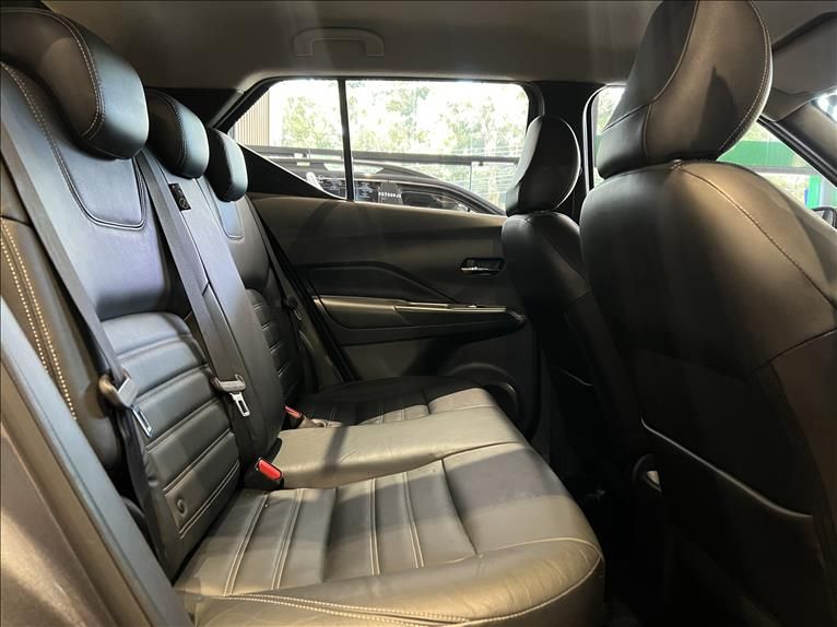 NISSAN KICKS 1.6 16V SL 2016/2017 M&C AUTOMÓVEIS CAXIAS DO SUL / Carros no Vale