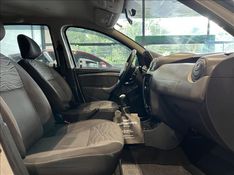 RENAULT DUSTER 1.6 Dynamique 4X2 16V 2013/2014 M&C AUTOMÓVEIS CAXIAS DO SUL / Carros no Vale