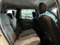 RENAULT DUSTER 1.6 Dynamique 4X2 16V 2013/2014 M&C AUTOMÓVEIS CAXIAS DO SUL / Carros no Vale