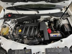 RENAULT DUSTER 1.6 Dynamique 4X2 16V 2015/2016 M&C AUTOMÓVEIS CAXIAS DO SUL / Carros no Vale