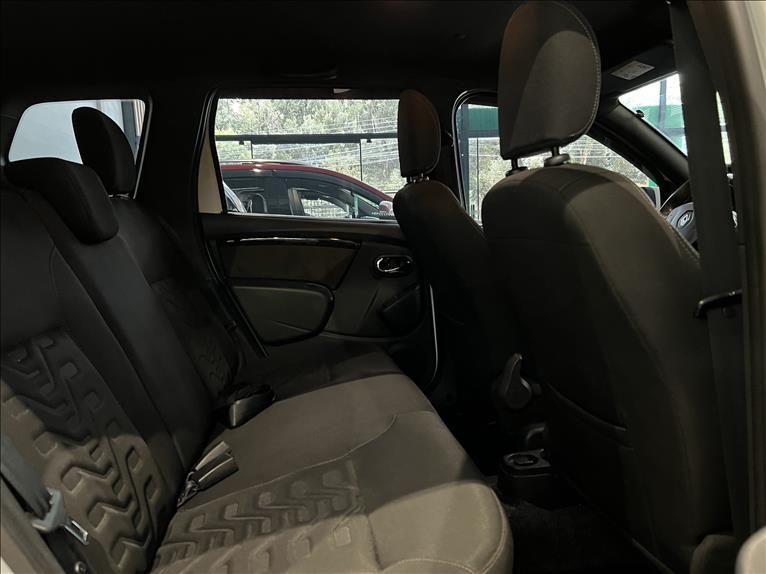 RENAULT DUSTER 1.6 Dynamique 4X2 16V 2015/2016 M&C AUTOMÓVEIS CAXIAS DO SUL / Carros no Vale