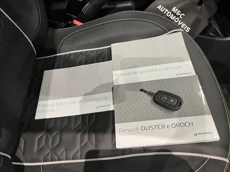 RENAULT DUSTER OROCH 1.6 16V Dynamique 2016/2017 M&C AUTOMÓVEIS CAXIAS DO SUL / Carros no Vale