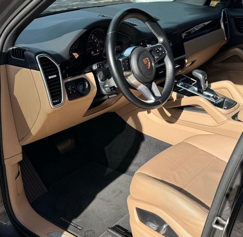 PORSCHE CAYENNE 2.9 V6 GASOLINA S AWD TIPTRONIC S 2018/2019 FÁBIO BERNARDES PORTO ALEGRE / Carros no Vale