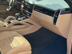 PORSCHE CAYENNE 2.9 V6 GASOLINA S AWD TIPTRONIC S 2018/2019 FÁBIO BERNARDES PORTO ALEGRE / Carros no Vale