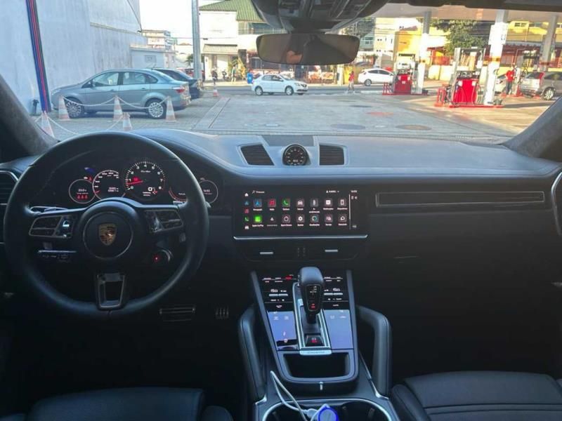 PORSCHE CAYENNE 4.0 V8 GASOLINA TURBO COUPÉ AWD TIPTRONIC S 2022/2022 FÁBIO BERNARDES PORTO ALEGRE / Carros no Vale