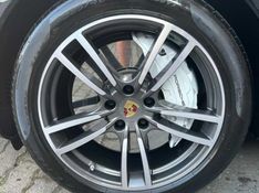 PORSCHE CAYENNE 4.0 V8 GASOLINA TURBO COUPÉ AWD TIPTRONIC S 2022/2022 FÁBIO BERNARDES PORTO ALEGRE / Carros no Vale