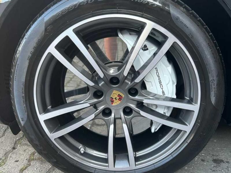 PORSCHE CAYENNE 4.0 V8 GASOLINA TURBO COUPÉ AWD TIPTRONIC S 2022/2022 FÁBIO BERNARDES PORTO ALEGRE / Carros no Vale