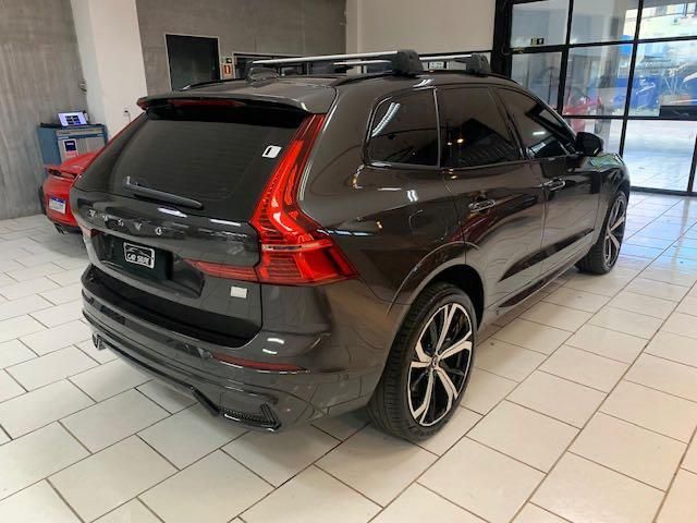 VOLVO XC60 2.0 T8 RECHARGE ULTIMATE DARK AWD GEARTRONIC 2022/2023 FÁBIO BERNARDES PORTO ALEGRE / Carros no Vale