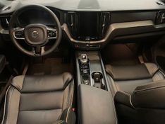 VOLVO XC60 2.0 T8 RECHARGE ULTIMATE DARK AWD GEARTRONIC 2022/2023 FÁBIO BERNARDES PORTO ALEGRE / Carros no Vale