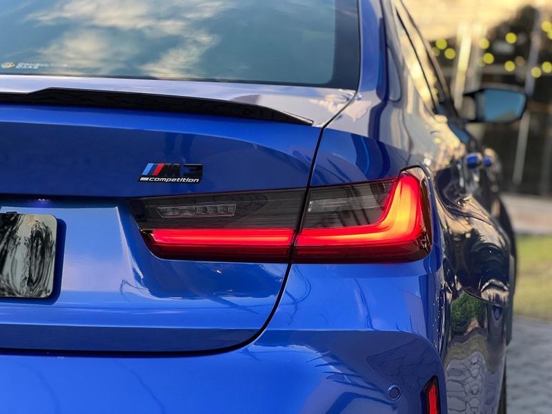 BMW M3 Competition M 3.0 Bi-TB 510cv 2022/2022 CONCEPT MOTORS PASSO FUNDO / Carros no Vale