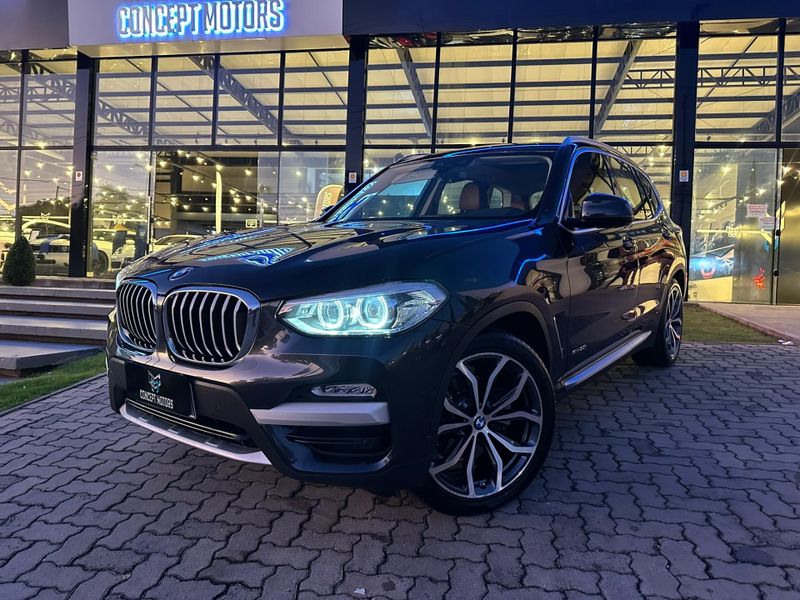 BMW X3 XDRIVE 30i X-Line 2.0 Turbo 252cv Aut 2018/2018 CONCEPT MOTORS PASSO FUNDO / Carros no Vale