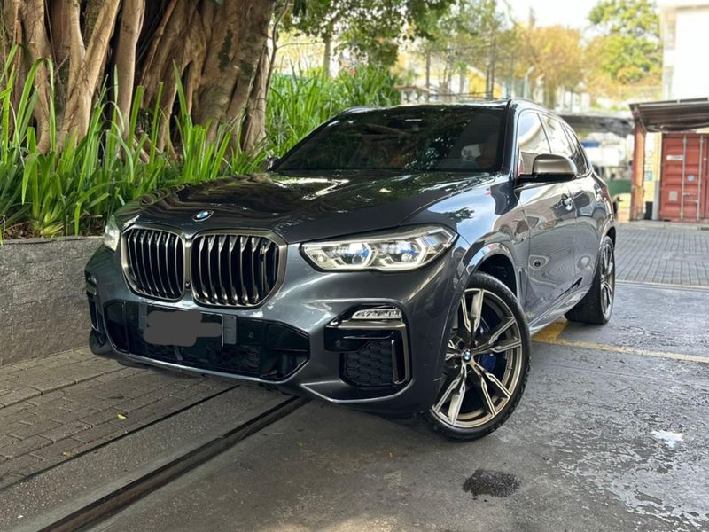 BMW X5 XDRIVE M50d 3.0 Diesel 2019/2020 CONCEPT MOTORS PASSO FUNDO / Carros no Vale