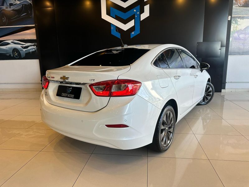 Chevrolet Cruze LTZ 1.4 16V Turbo Flex 4p Aut. 2017/2017 CONCEPT MOTORS PASSO FUNDO / Carros no Vale