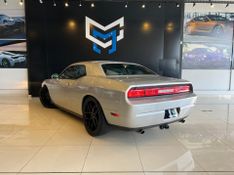 Dodge Challenger 3.5 SE V6 24V GASOLINA 2P AUTOMÃTICO 2009/2009 CONCEPT MOTORS PASSO FUNDO / Carros no Vale