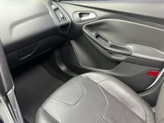 Ford Focus TITA/TITA Plus 2.0 Flex 5p Aut. 2017/2018 CONCEPT MOTORS PASSO FUNDO / Carros no Vale