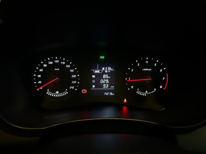 Hyundai HB20 1.0 Flex 12V Mec. 2023/2024 CONCEPT MOTORS PASSO FUNDO / Carros no Vale