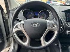 Hyundai Ix35 GLS 2.0 16V 2WD Flex Aut. 2015/2016 CONCEPT MOTORS PASSO FUNDO / Carros no Vale