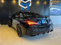 Mercedes-Benz Cla 45 AMG 4MATIC CGI 2.0 TB Aut. 2017/2018 CONCEPT MOTORS PASSO FUNDO / Carros no Vale