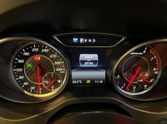Mercedes-Benz Cla 45 AMG 4MATIC CGI 2.0 TB Aut. 2017/2018 CONCEPT MOTORS PASSO FUNDO / Carros no Vale