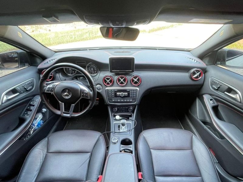 Mercedes-Benz Classe A AMG 4MATIC 2.0 Turbo Aut. 2015/2015 CONCEPT MOTORS PASSO FUNDO / Carros no Vale