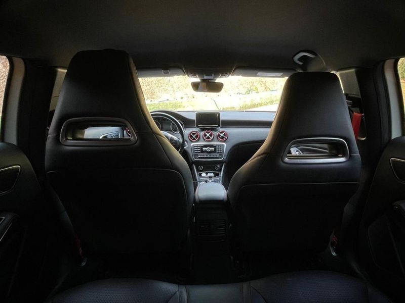Mercedes-Benz Classe A AMG 4MATIC 2.0 Turbo Aut. 2015/2015 CONCEPT MOTORS PASSO FUNDO / Carros no Vale
