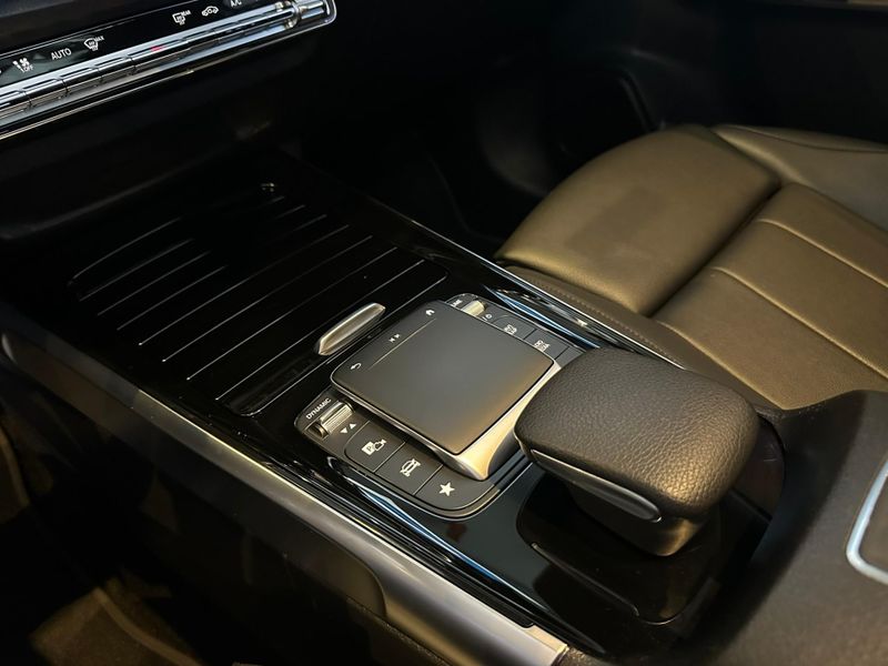 Mercedes-Benz GLB 200 Progressive 1.3 TB 16V Aut. 2021/2021 CONCEPT MOTORS PASSO FUNDO / Carros no Vale
