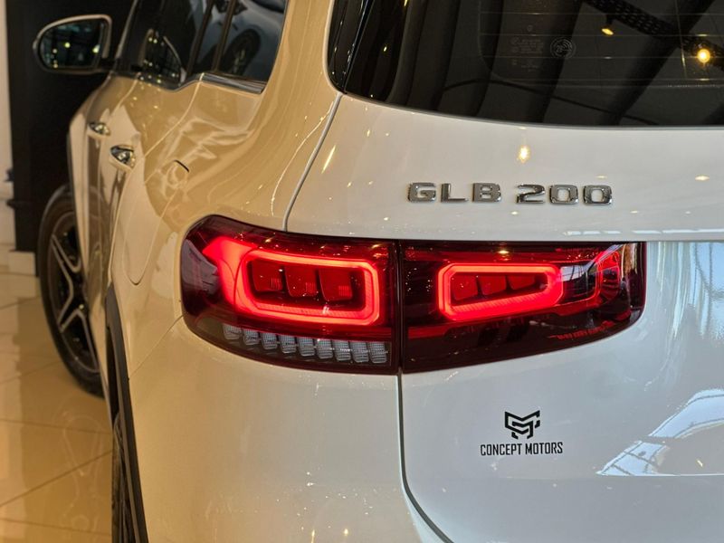 Mercedes-Benz GLB 200 Progressive 1.3 TB 16V Aut. 2021/2021 CONCEPT MOTORS PASSO FUNDO / Carros no Vale