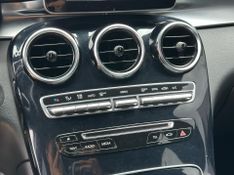Mercedes-Benz GLC 250 4MATIC 2.0 TB 16V Aut. 2016/2016 CONCEPT MOTORS PASSO FUNDO / Carros no Vale