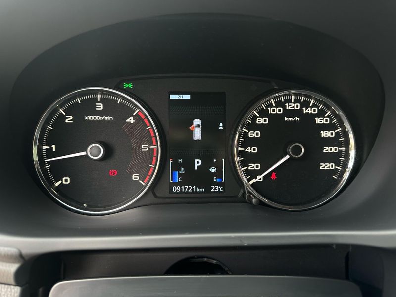 Mitsubishi Pajero Sport HPE 2.4 4×4 Diesel Aut. 2020/2021 CONCEPT MOTORS PASSO FUNDO / Carros no Vale