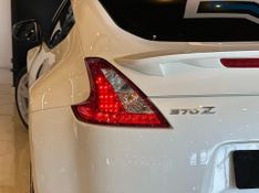 Nissan 370 Z 3.7 V6 GASOLINA AUTOMÃTICO 2010/2010 CONCEPT MOTORS PASSO FUNDO / Carros no Vale