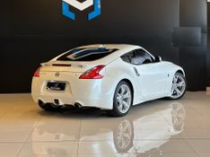 Nissan 370 Z 3.7 V6 GASOLINA AUTOMÃTICO 2010/2010 CONCEPT MOTORS PASSO FUNDO / Carros no Vale