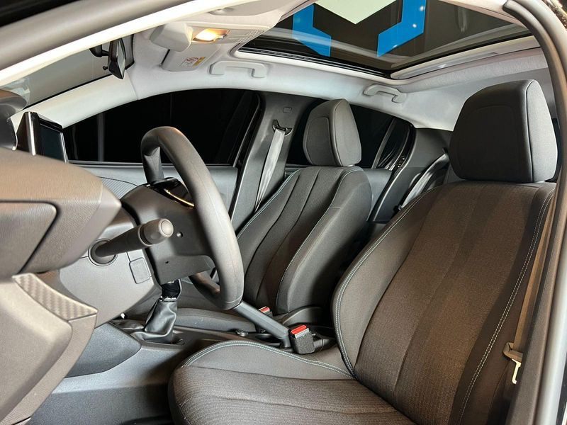 Peugeot 208 Style 1.0 Flex 6V 5p Mec. 2022/2023 CONCEPT MOTORS PASSO FUNDO / Carros no Vale