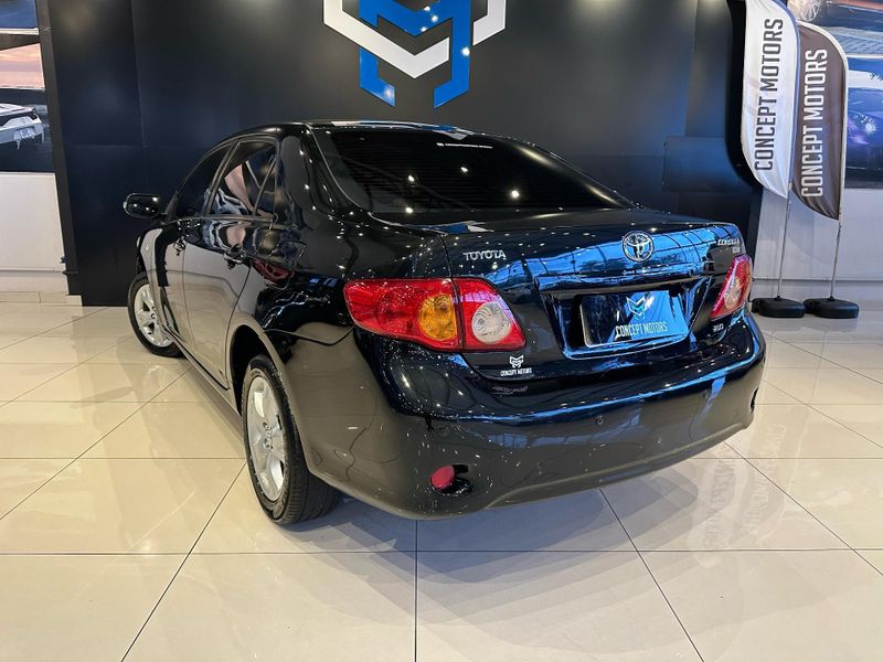 Toyota Corolla XEi 2.0 Flex 16V Aut. 2010/2011 CONCEPT MOTORS PASSO FUNDO / Carros no Vale