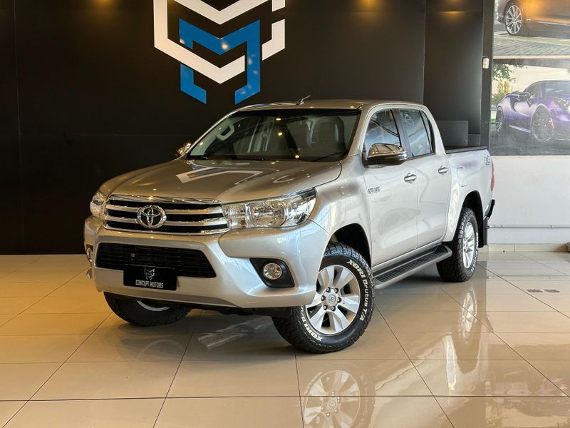 Toyota Hilux CD SRV 4×4 2.8 TDI Diesel Aut. 2018/2018 CONCEPT MOTORS PASSO FUNDO / Carros no Vale