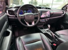 Toyota Hilux CD SRV 4×4 2.8 TDI Diesel Aut. 2018/2018 CONCEPT MOTORS PASSO FUNDO / Carros no Vale