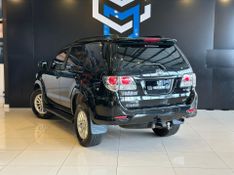 Toyota Hilux SW4 SR 4×2 2.7/ 2.7 Flex 16V Aut. 2012/2012 CONCEPT MOTORS PASSO FUNDO / Carros no Vale