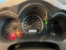 Toyota Hilux SW4 SR 4×2 2.7/ 2.7 Flex 16V Aut. 2012/2012 CONCEPT MOTORS PASSO FUNDO / Carros no Vale