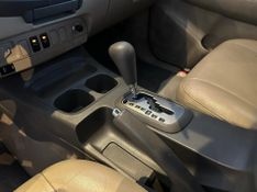 Toyota Hilux SW4 SR 4×2 2.7/ 2.7 Flex 16V Aut. 2012/2012 CONCEPT MOTORS PASSO FUNDO / Carros no Vale