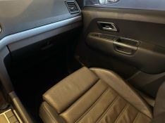 Volkswagen Amarok Highline CD 3.0 4×4 TB Dies Aut. 2021/2021 CONCEPT MOTORS PASSO FUNDO / Carros no Vale