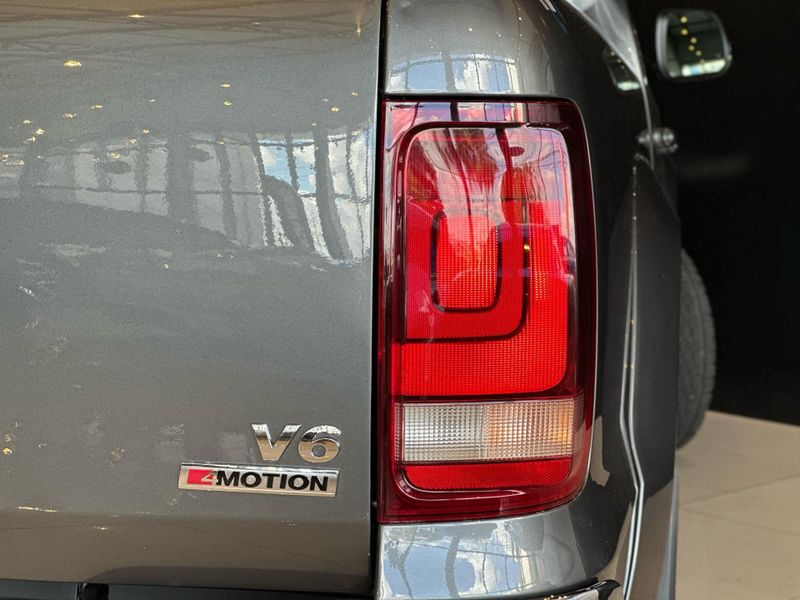 Volkswagen Amarok Highline CD 3.0 4×4 TB Dies Aut. 2021/2021 CONCEPT MOTORS PASSO FUNDO / Carros no Vale